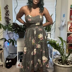 VINTAGE Floral Strapless Dress